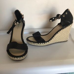 Marc Fisher wedges never worn!